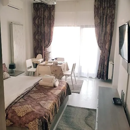 Garsoniera Dry Kazeboo Apartament *